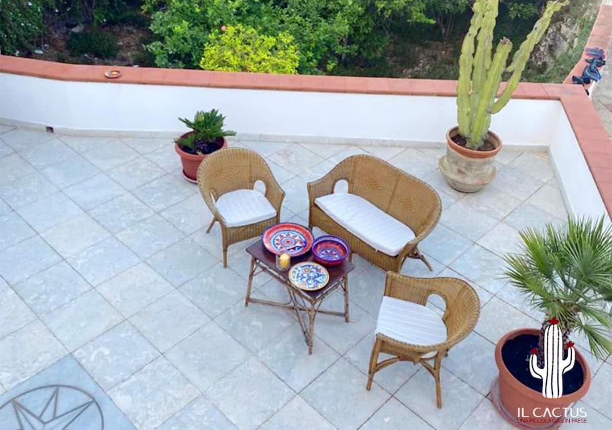 Il Cactus: Una Piccola Oasi In Paese Ilha de Ilha de Favignana Exterior foto